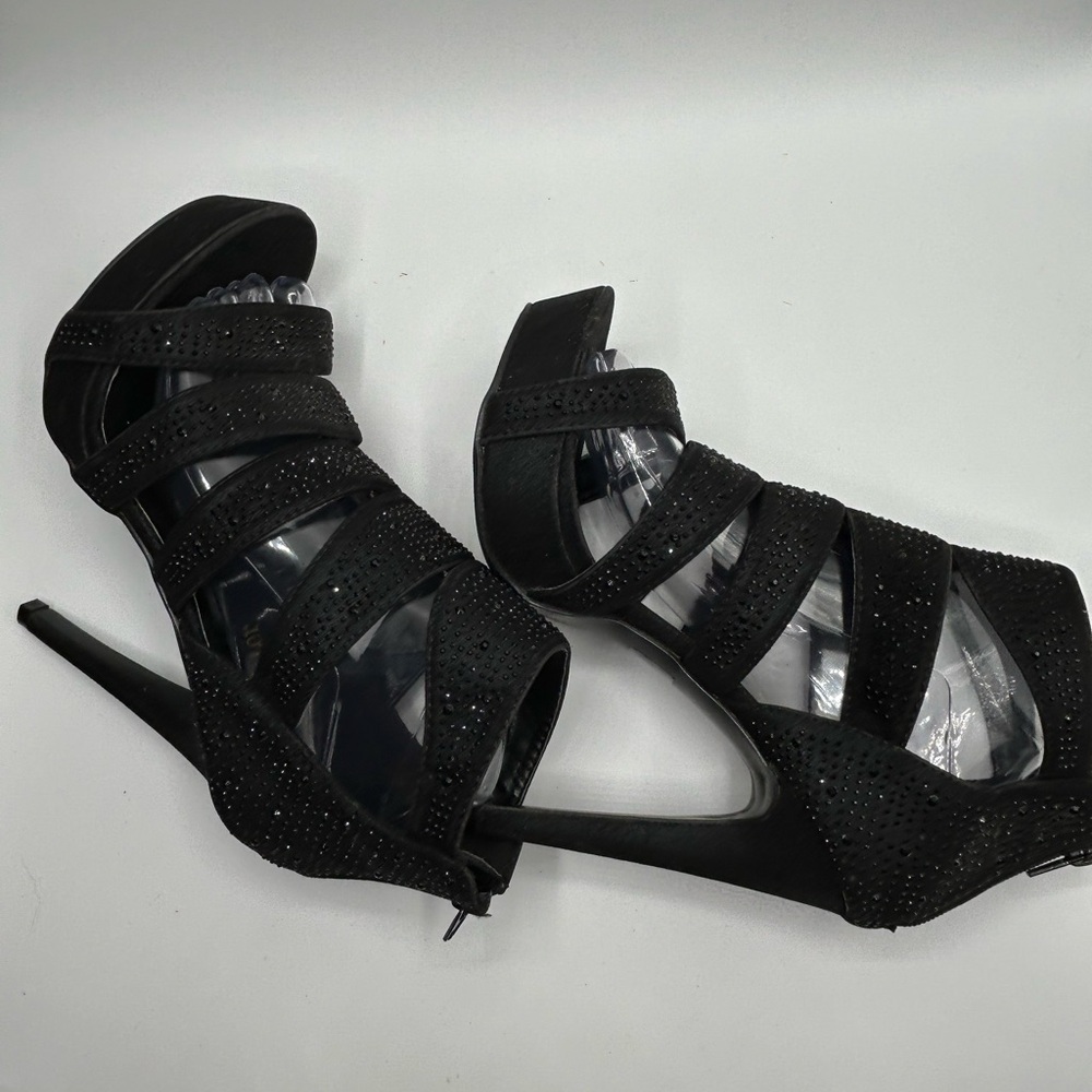 Women’s Olivia Miller Black Rhinestone Open Toe Back Zipper Sandals Size 8 1/2 - Picture 9 of 14